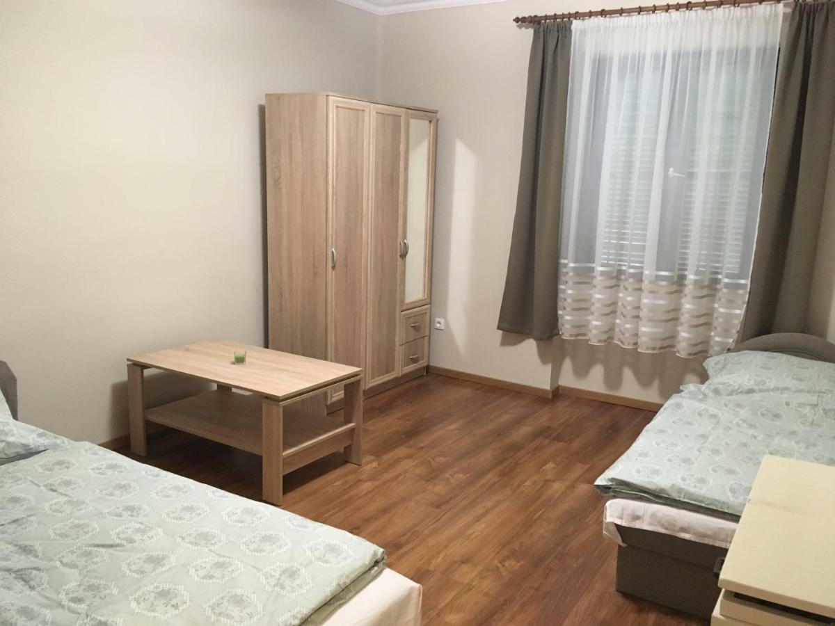 Vadaszhaz Ξενοδοχείο Egyhazasradoc Εξωτερικό φωτογραφία